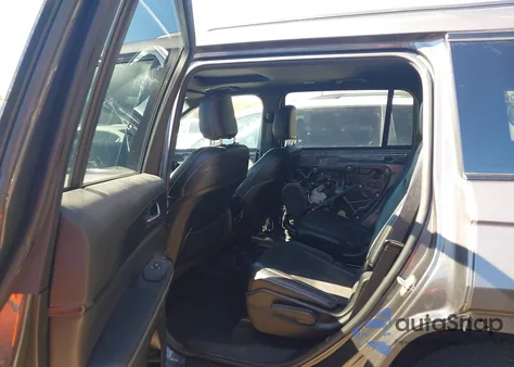 2023 Jeep Grand Cherokee L Altitude 4X4 z USA, uszkodzony, nr VIN 1C4RJKAGXP8831478